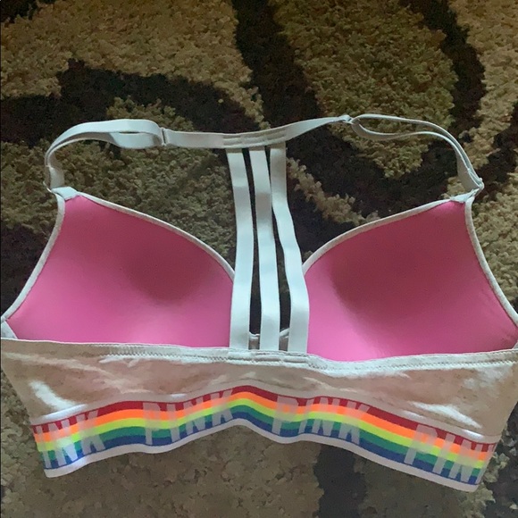 PINK Bra - Picture 2 of 3